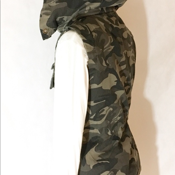 🦋Sexy & Rugged Garment Washed Olive Camo Vest🦋 - Picture 7 of 8